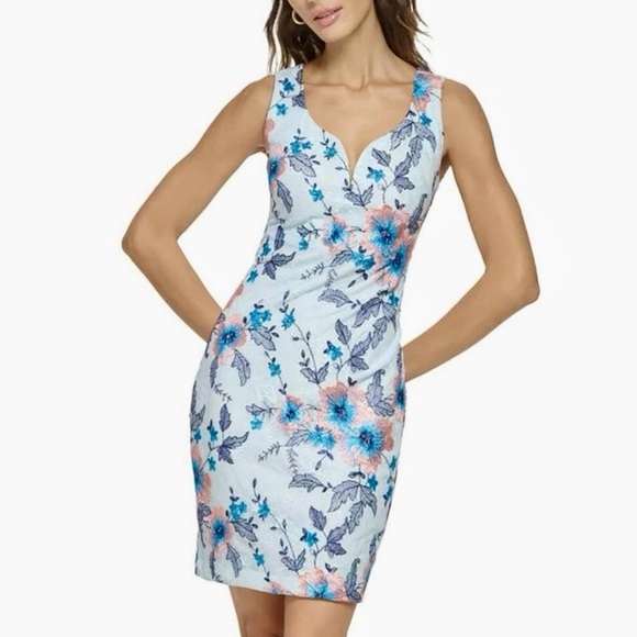 Guess Light Blue Lace Embroidered Sheath Dress | Sweetheart Neckline | Size 4 - Picture 3 of 17